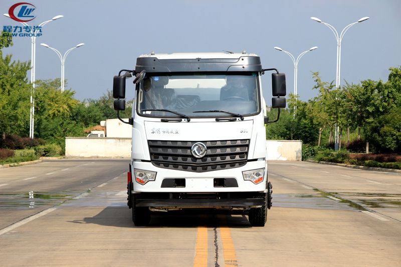 18-20方熱銷(xiāo)款灑水車(chē)